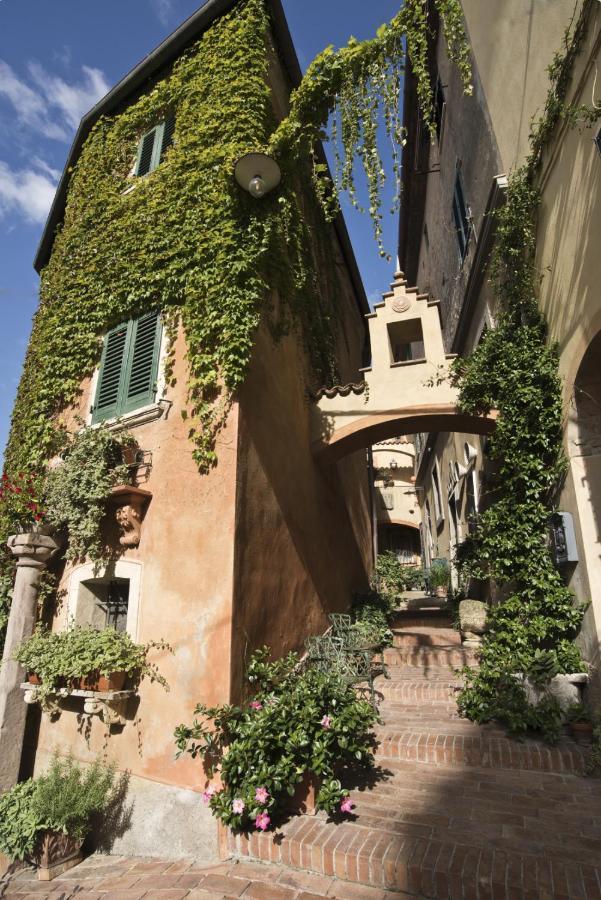 La Casetta Di Borgo -Appartamento Peperone Lajatico Bagian luar foto